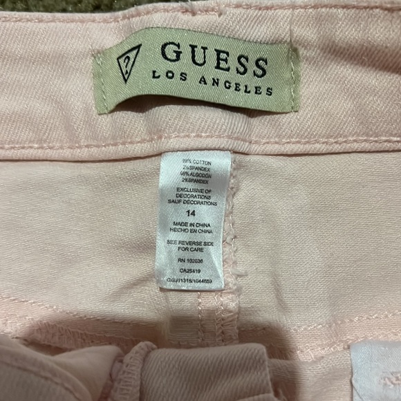 pink guess los Angeles jean shorts. - Picture 4 of 4